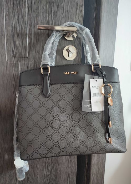 Geantă negru și gri Nine West