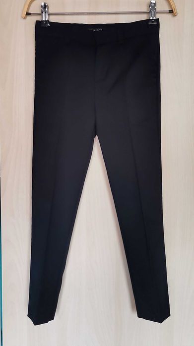 Pantaloni costum baieti ZARA mar 118 5-6ani bleumarin ca NOI