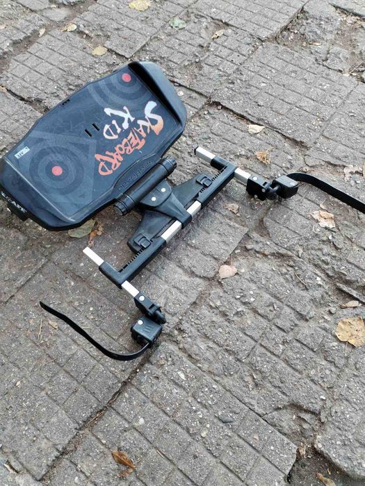 Борд за породени деца със седалка.