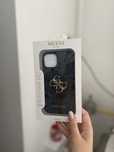 Vand husa guess originala noua iphone 15