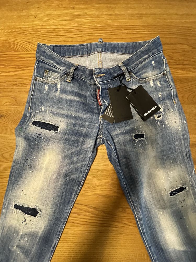 Оригинални дънки Dsquared