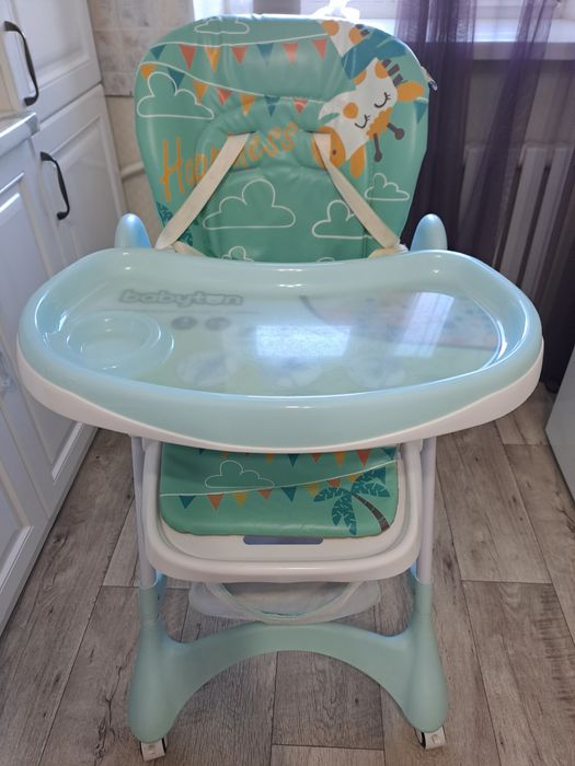 Продам стульчик для кормления