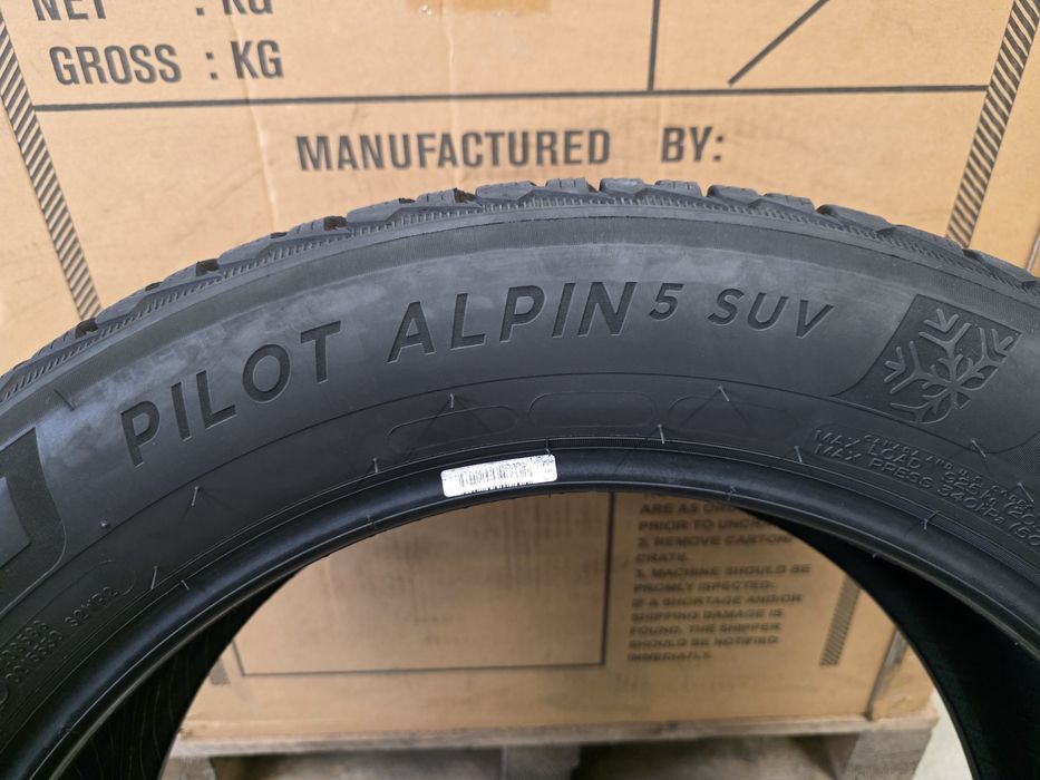 235/55R19 105V 4бр.MICHELIN PILOT ALPIN 5 XL SUV extra load