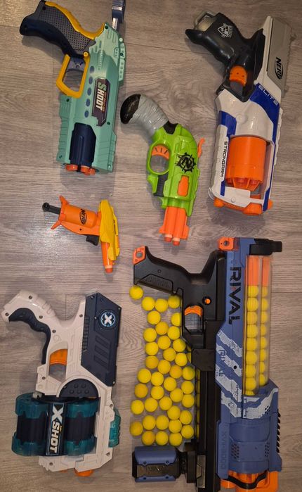 Пистолеты и автоматы нерф