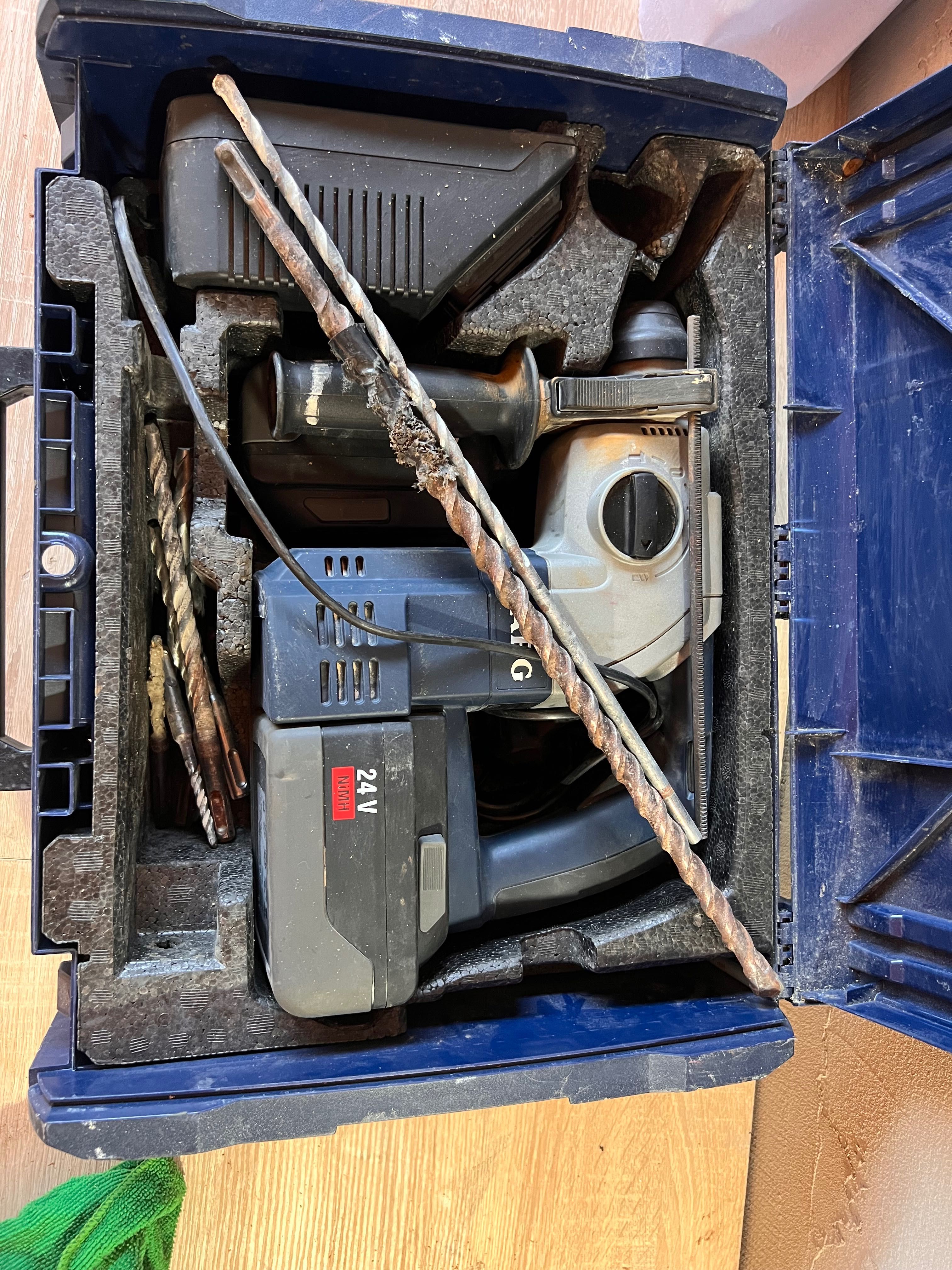 AEG BBH24 Акумулаторен перфоратор