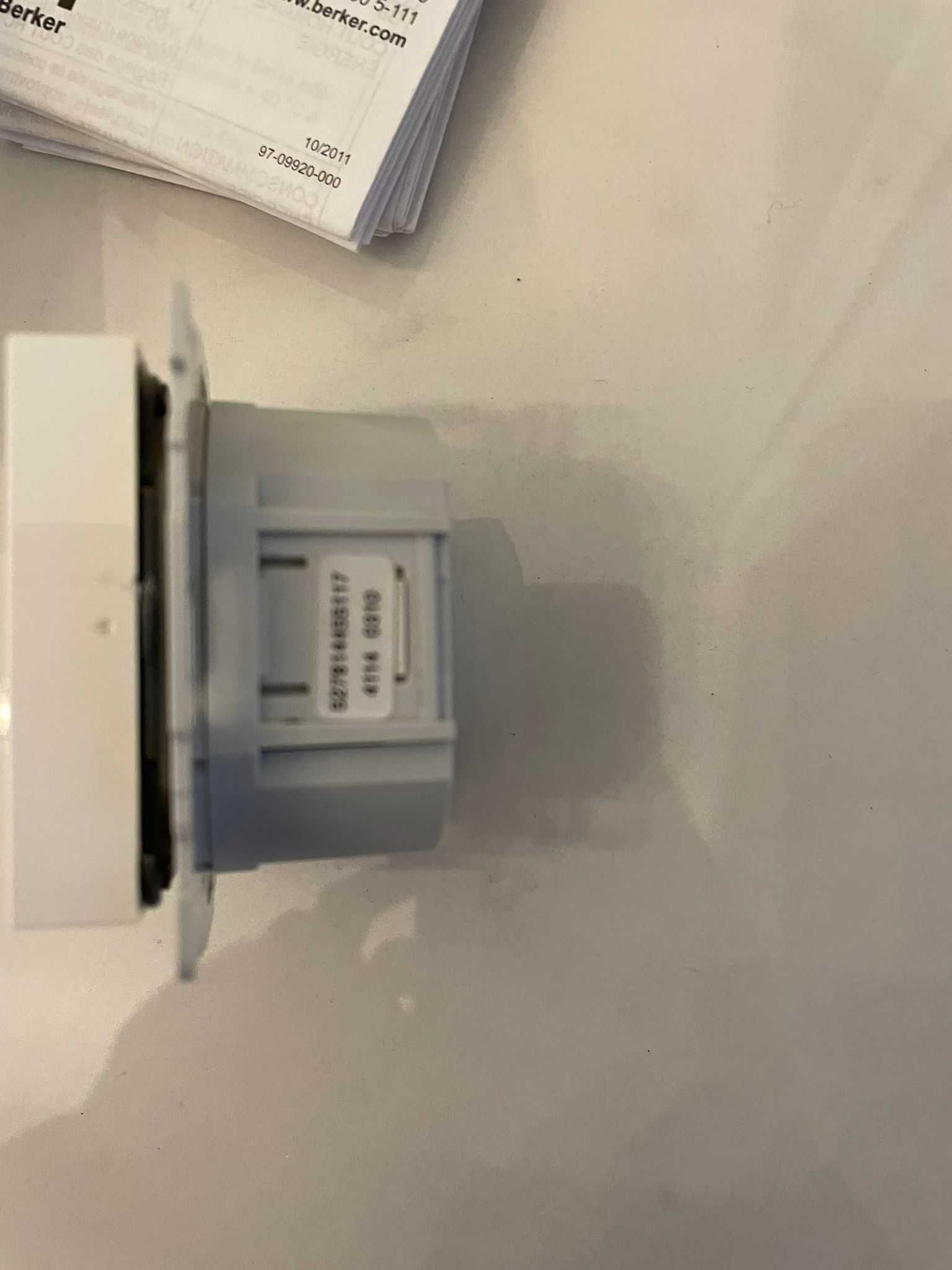 termostat profesional BERKER centrala termica incalzire pardoseala nou