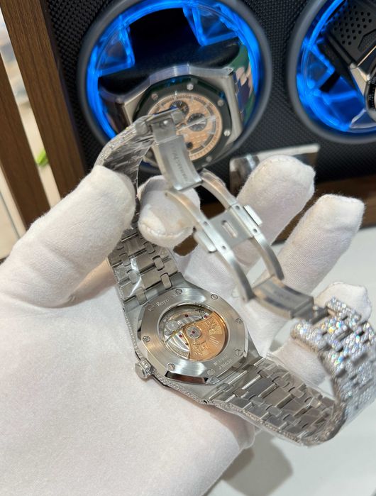 audemars piguet royal oak icedout цял диамант