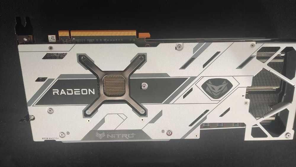 Новата Sapphire NITRO+ RX 6900 XT SE OC