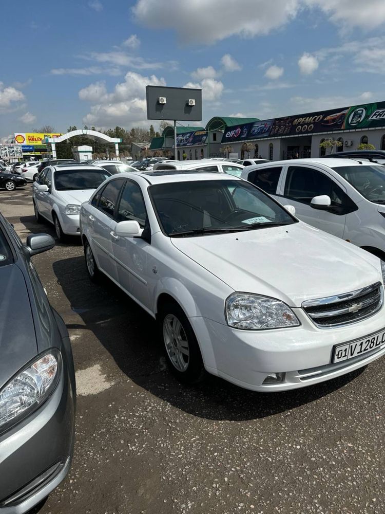 Lacetti 1.6 varinatgayam bartergayam gaplashamiza