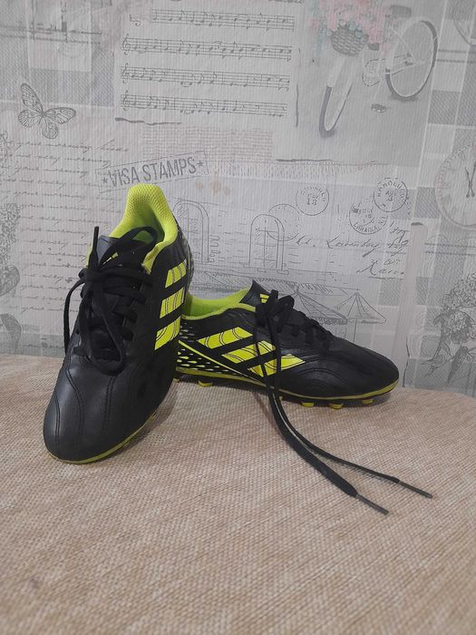 Детски бутонки адидас СОРА