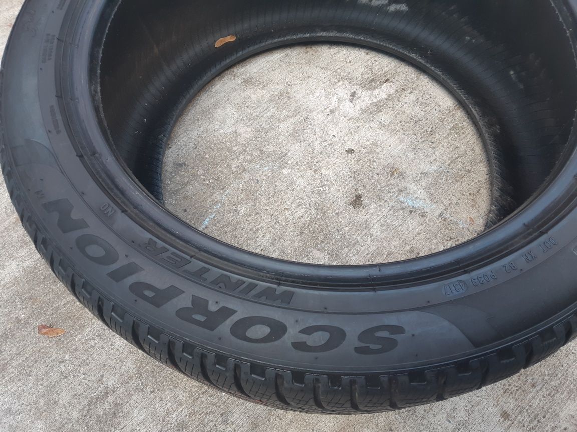 295 40 20 Pirelli DOT 2017 iarna