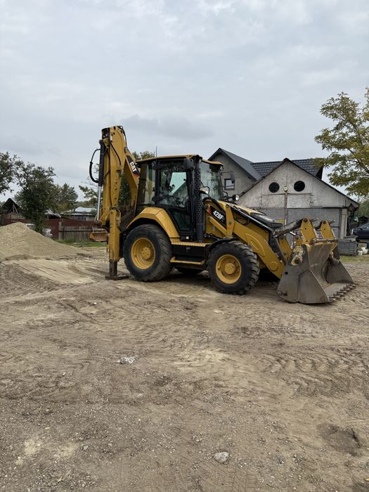 Buldoexcavator Caterpillar 428F2 2018!