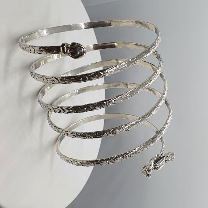 Bratara Dacica din Argint 925 lucrata manual!