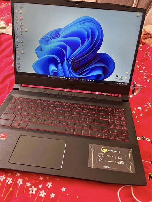 Vand laptop de gaming msi