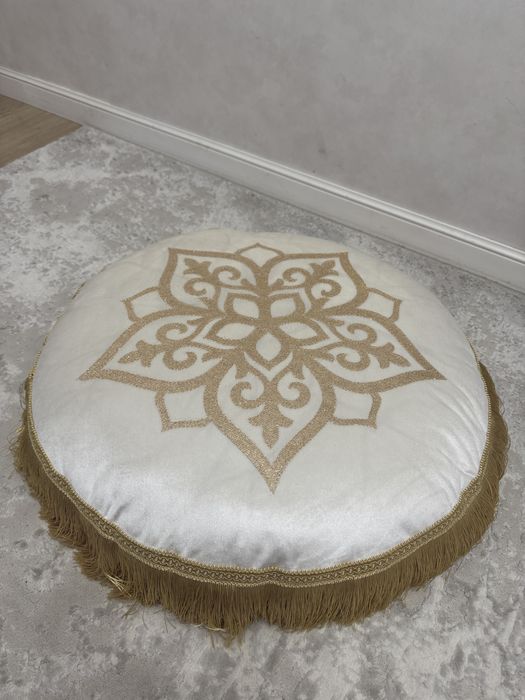 Коврик на сырга салу