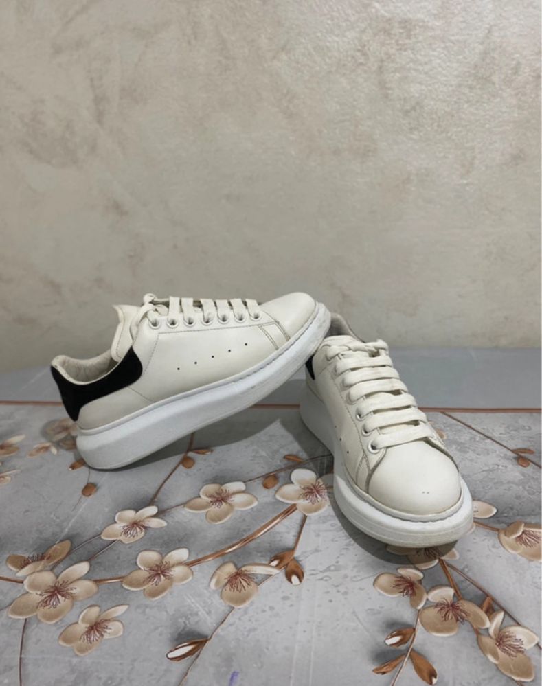 Adidasi alexander mcqueen