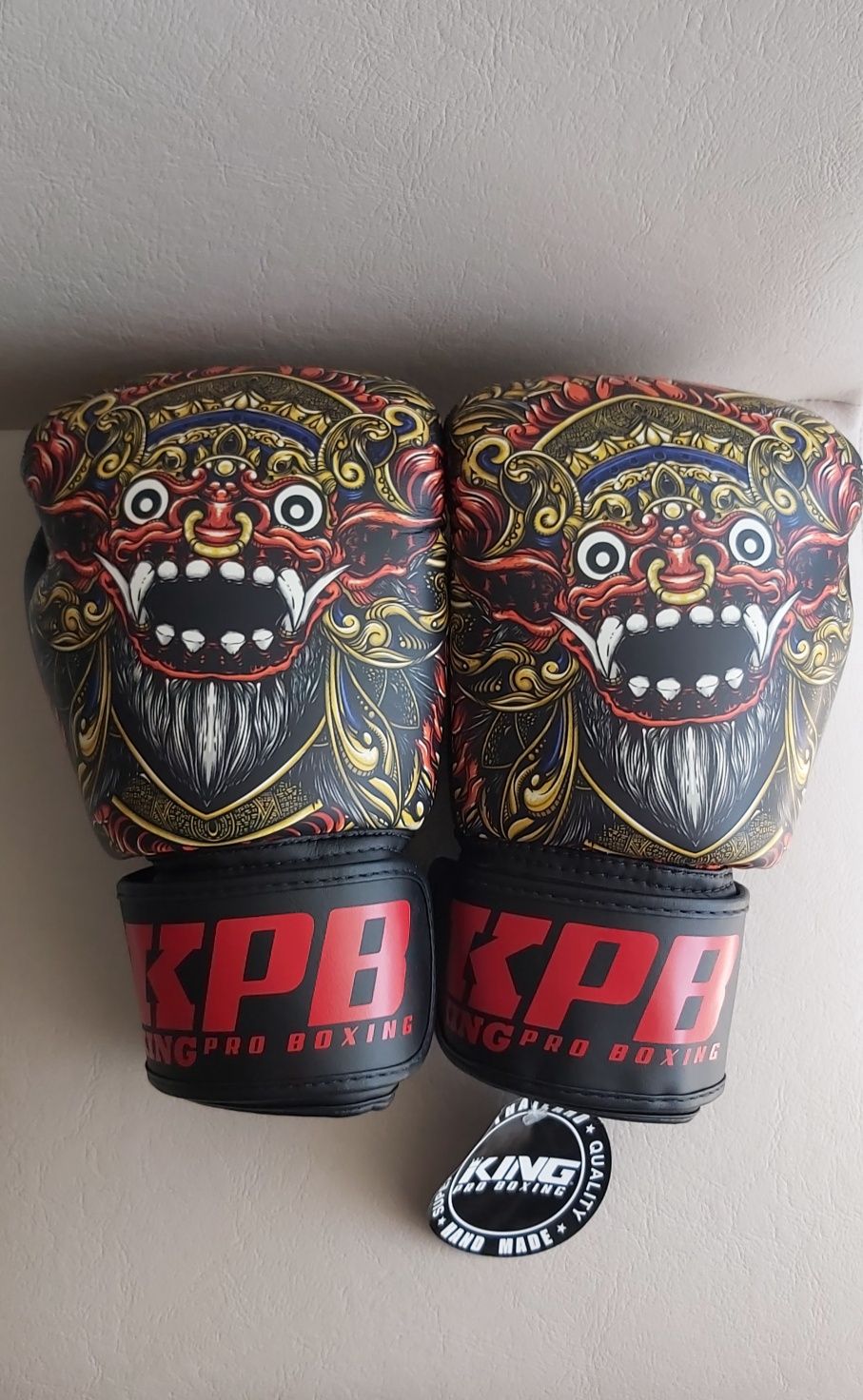 Manusi box/kickboxing/muay thai King 14 oz