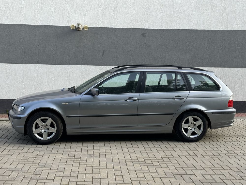 BMW Seria 3 318i