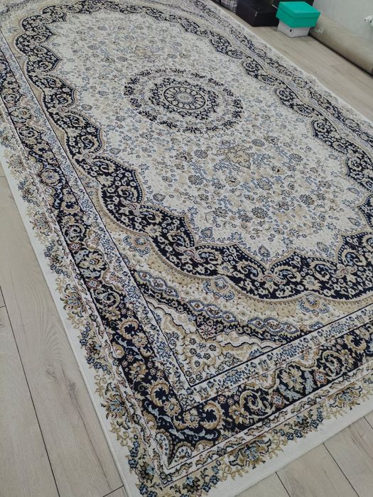 Продам б /у  палас