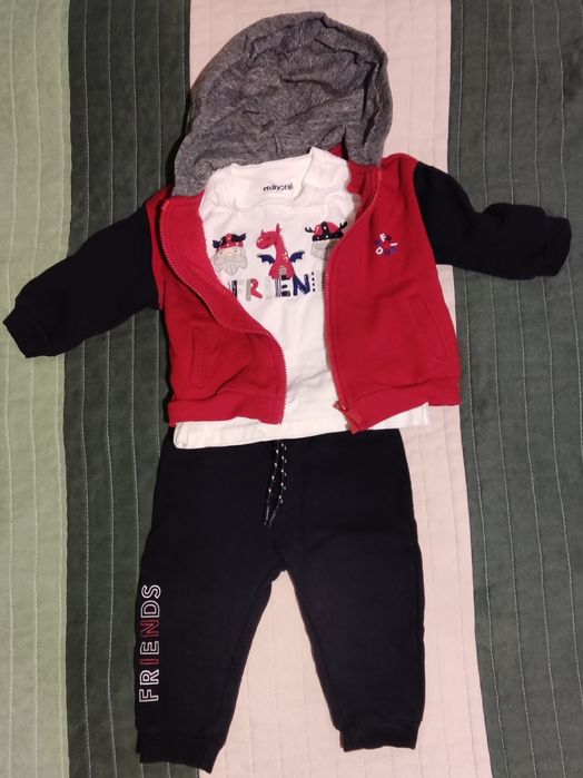 Бебешки спортен комплект Mayoral за момче