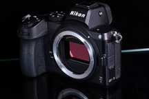 фотоапарат nikon z5