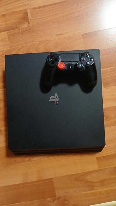 PlayStation4 PRO 1TB
