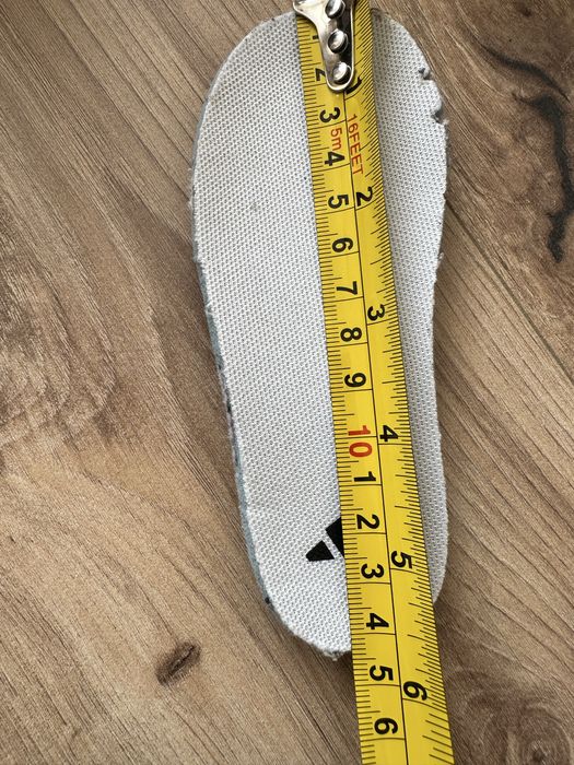 Маратонки Adidas, 22 размер