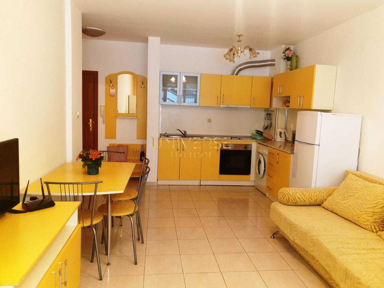 Продава се Двустаен апартамент в Свети Влас - 70 кв.м за 1258 €/кв.м - Снимка #2