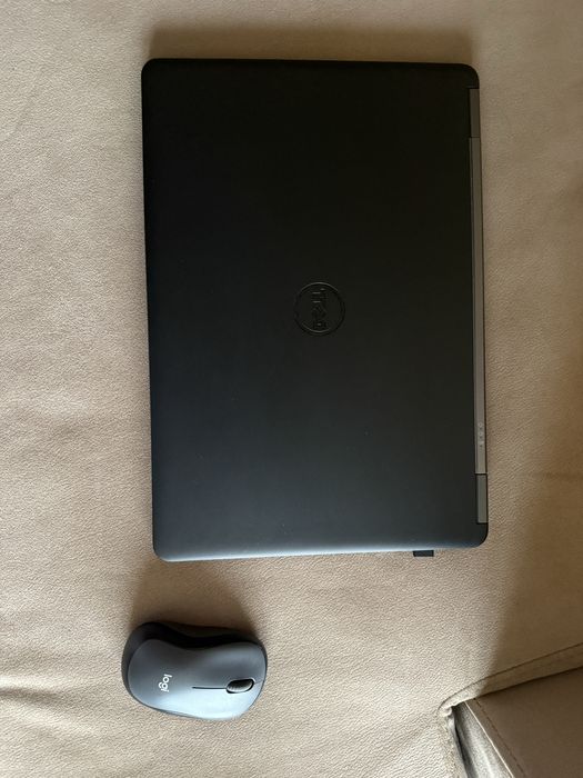 Компактен лаптоп DELL Latitude E5450