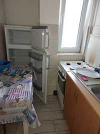 Închiriez apartament