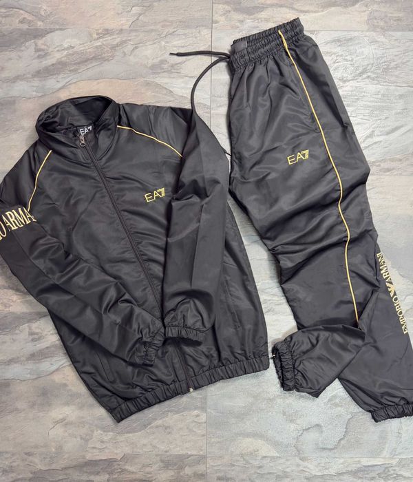 Мъжки Екипи Emporio Armani