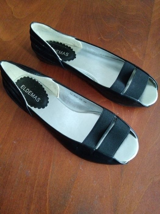 Pantofi sanda  de dama , comozi din piele fara toc, 25 cm la interior