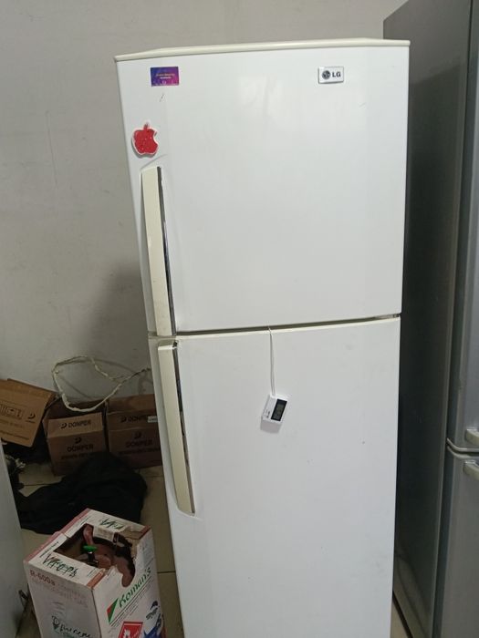 Продам холодильники