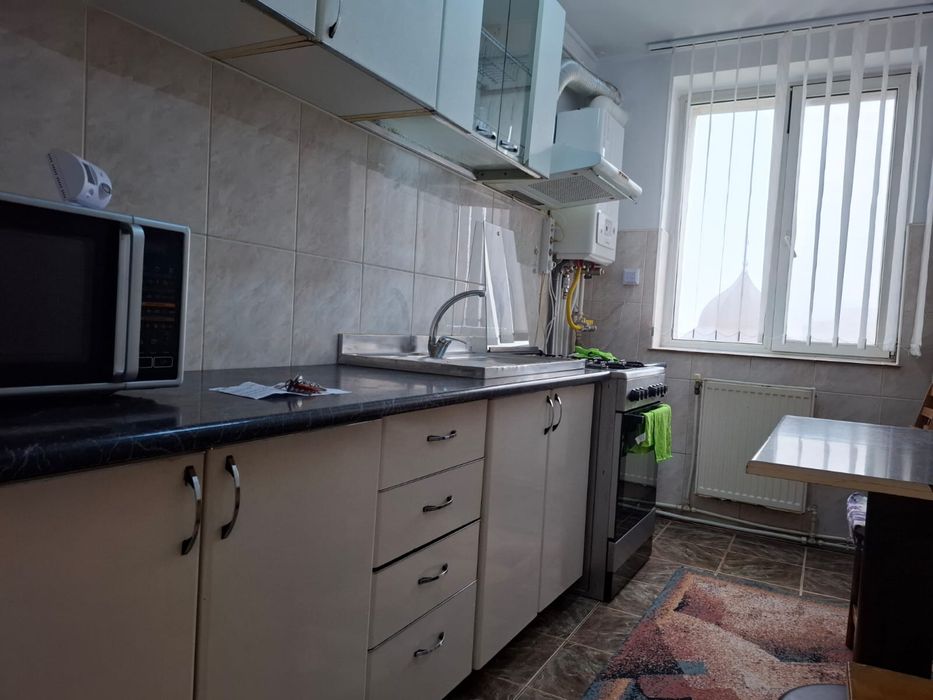 Inchiriere apartament 3 camere Bacau Orizont