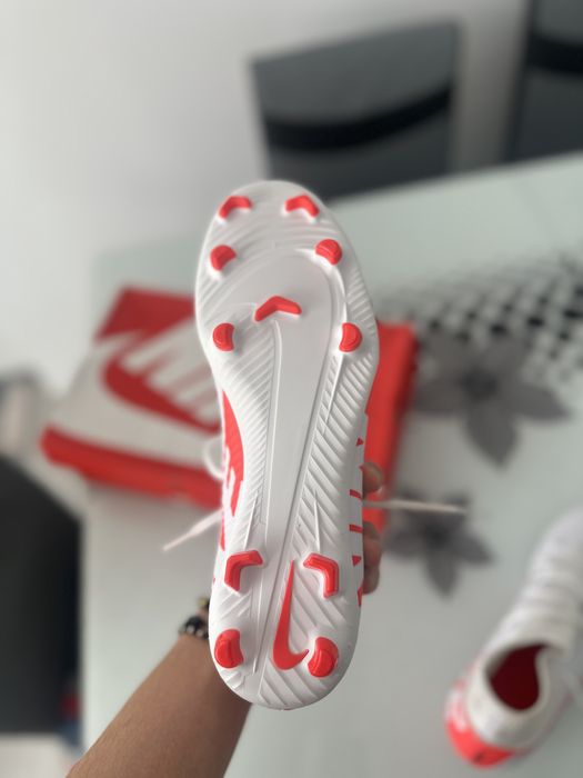 Ghete de fotbal Nike Mercurial Vapor 15