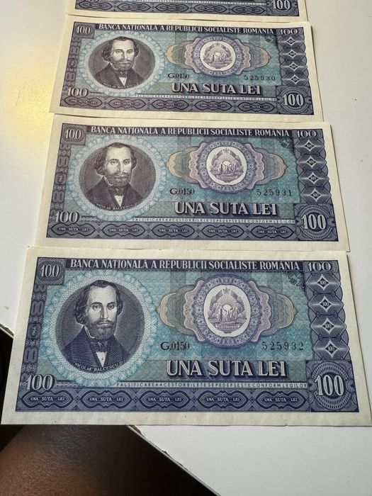 Ofer spre vanzare set 5 banconte in serie  100 lei emise 1966