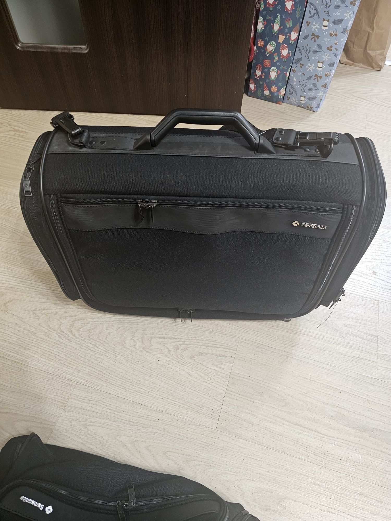 Чанти и раници на Samsonite