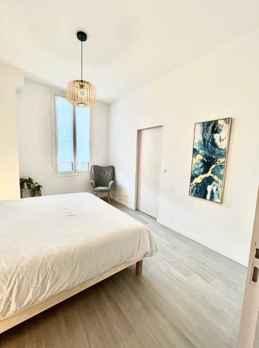 Дава се под наем Тристаен апартамент в Пловдив, Каменица 1 - 82 кв.м за 397.8 € - Снимка #3