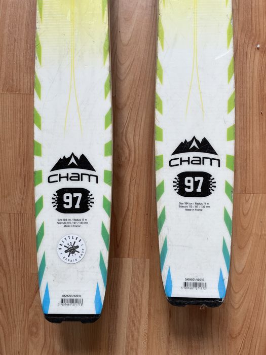Ski freeride all mountain Dynastar Cham 97 Look Pivot scott atomic