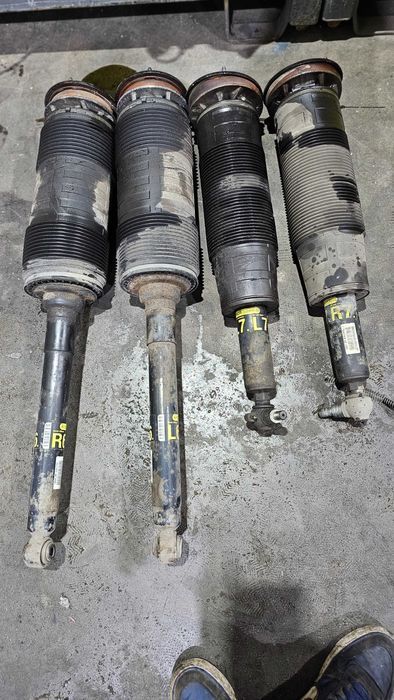 dezmembrez Mercedes S600 CL600 V12 W221 motor 275 bobine inductie cuti