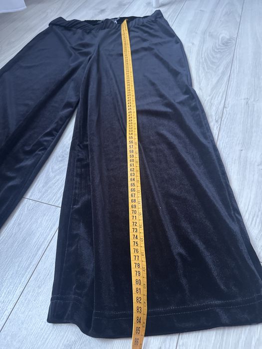 Pantaloni catifea largi
