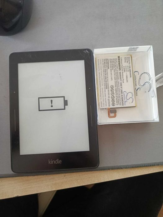 Kindle Voyage 6 inch със светлина и нова непоставена батерия
