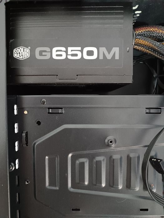 Sursa Cooler Master 650w 80+ Bronze