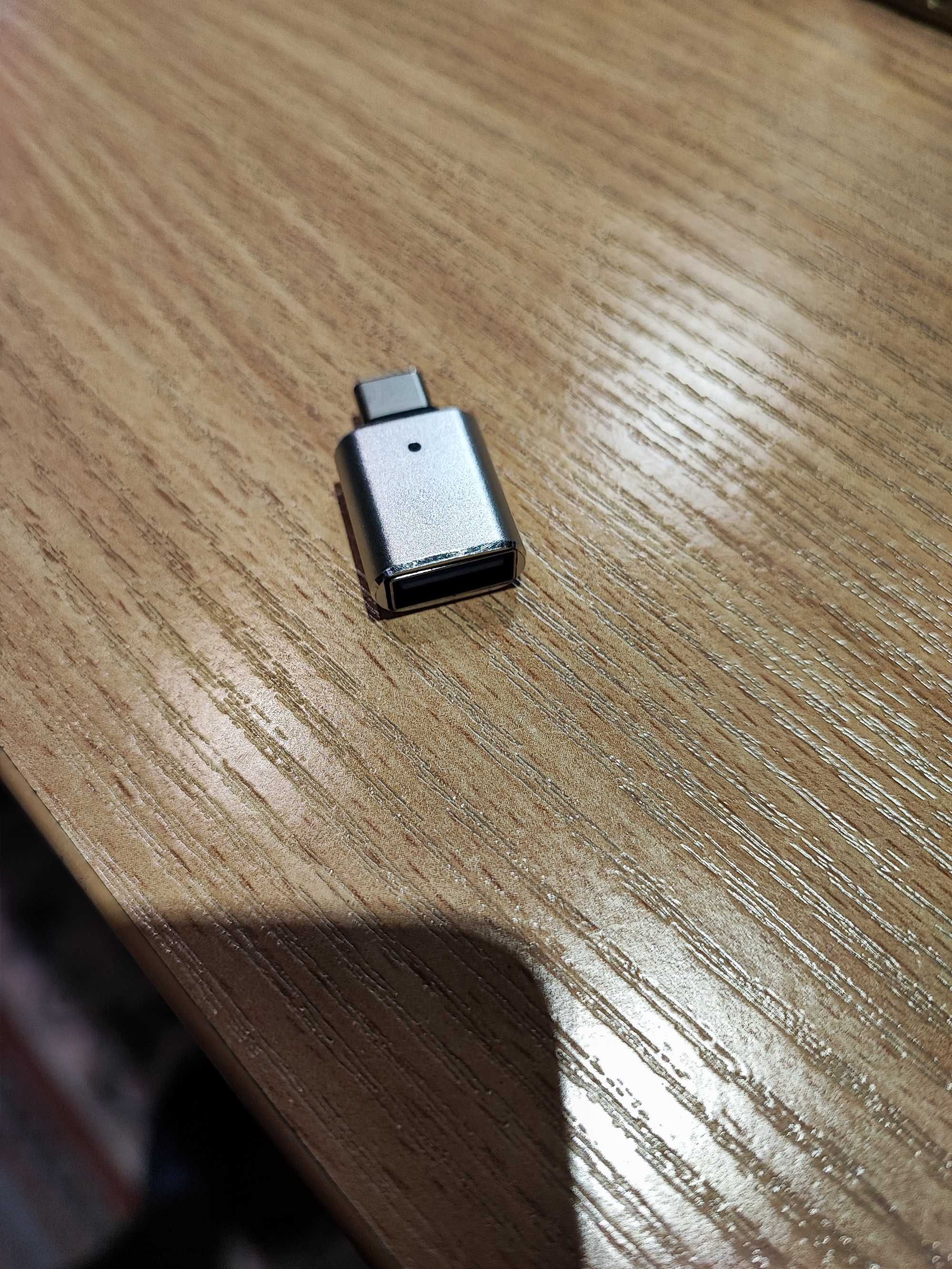 Преходник USB-usb c