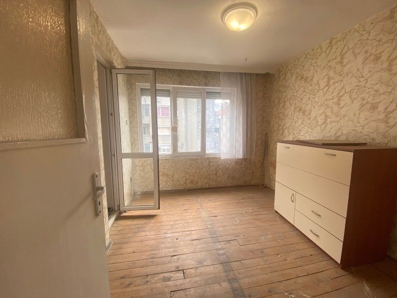 Продавам апартамента