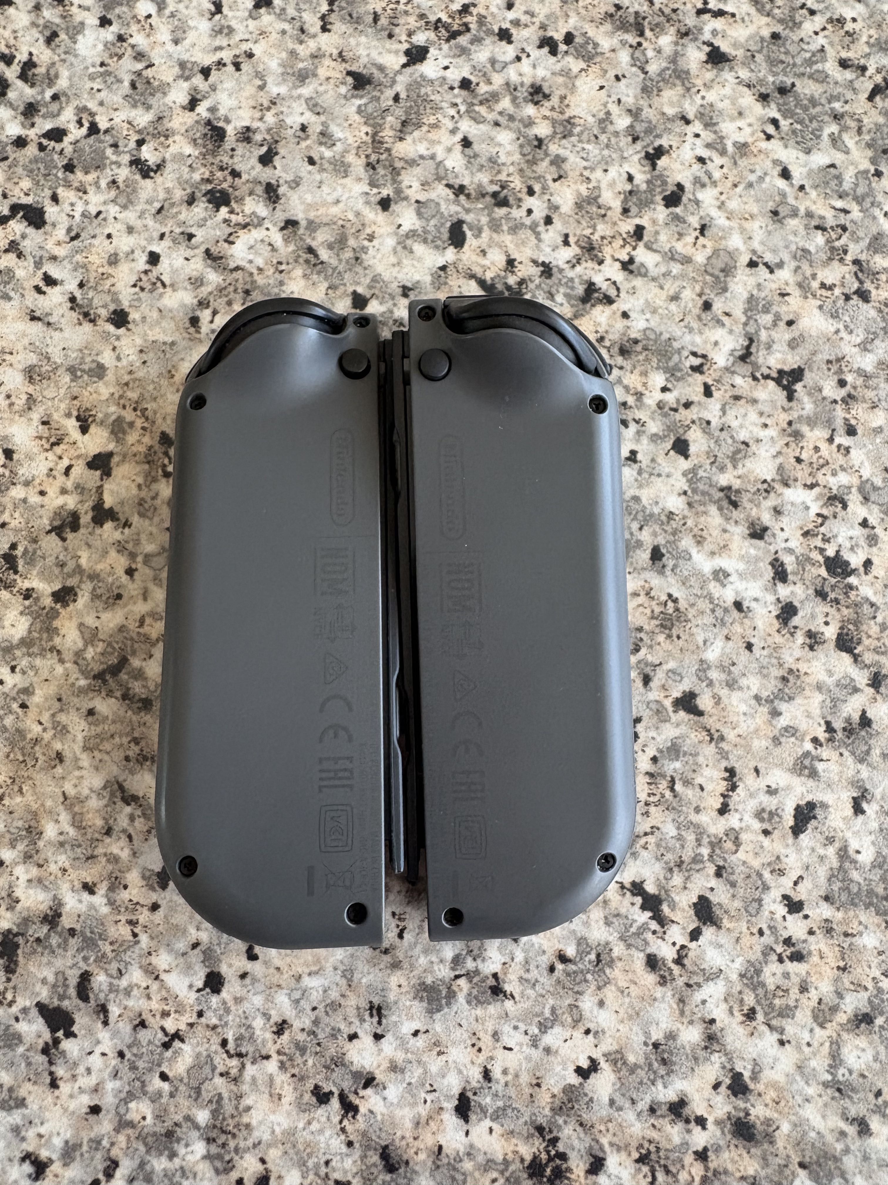 Nintendo Switch (Нинтендо Суич)