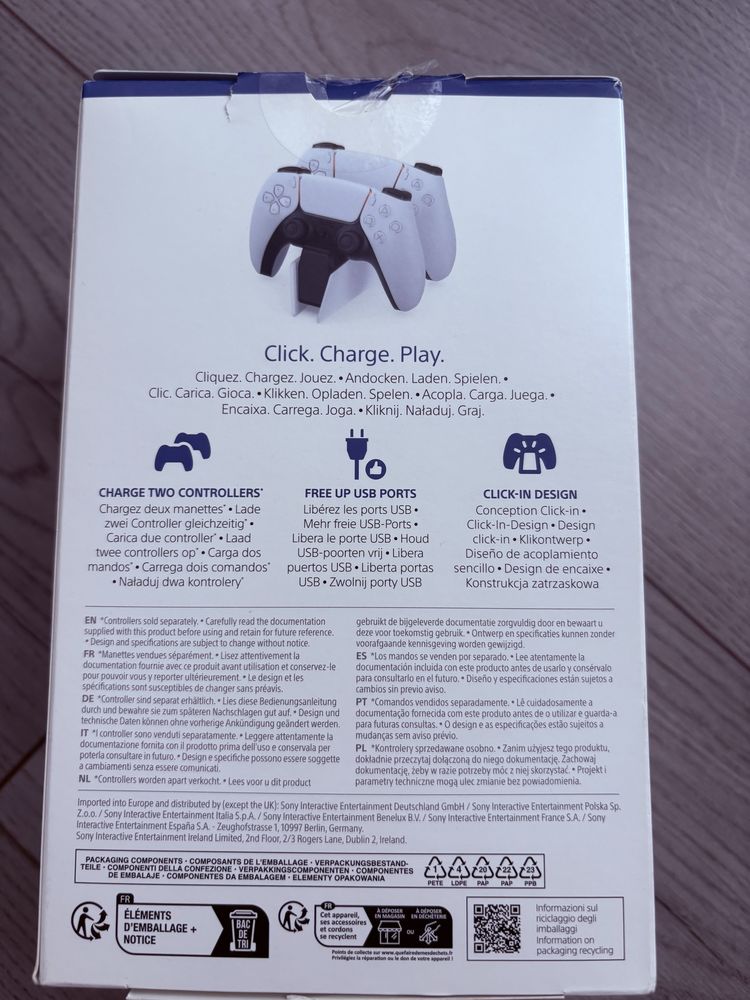Безкабелна зарядна станция за PS5 контролери - Оригинална