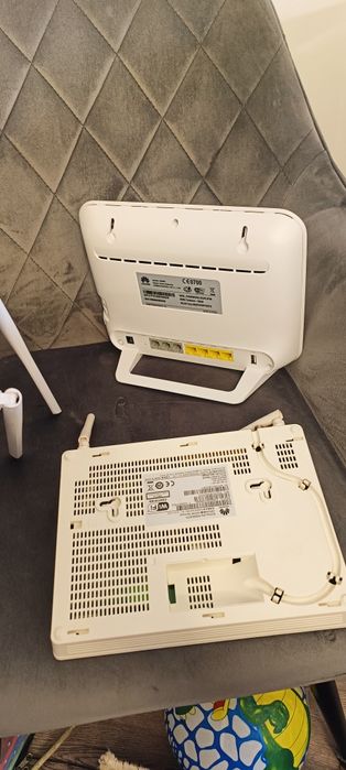 Router wireless  wifi Huawei HG8247H