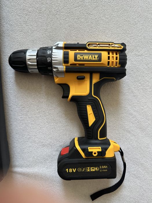 Винтоверт Dewalt