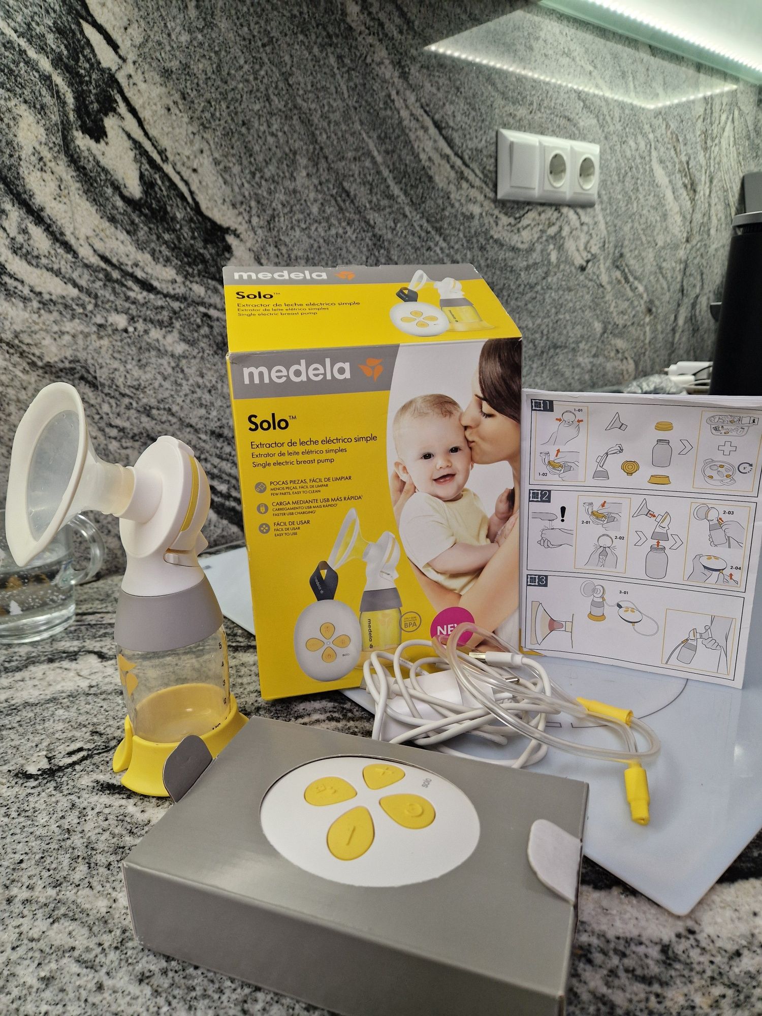 Единична двуфазна помпа Medela Solo